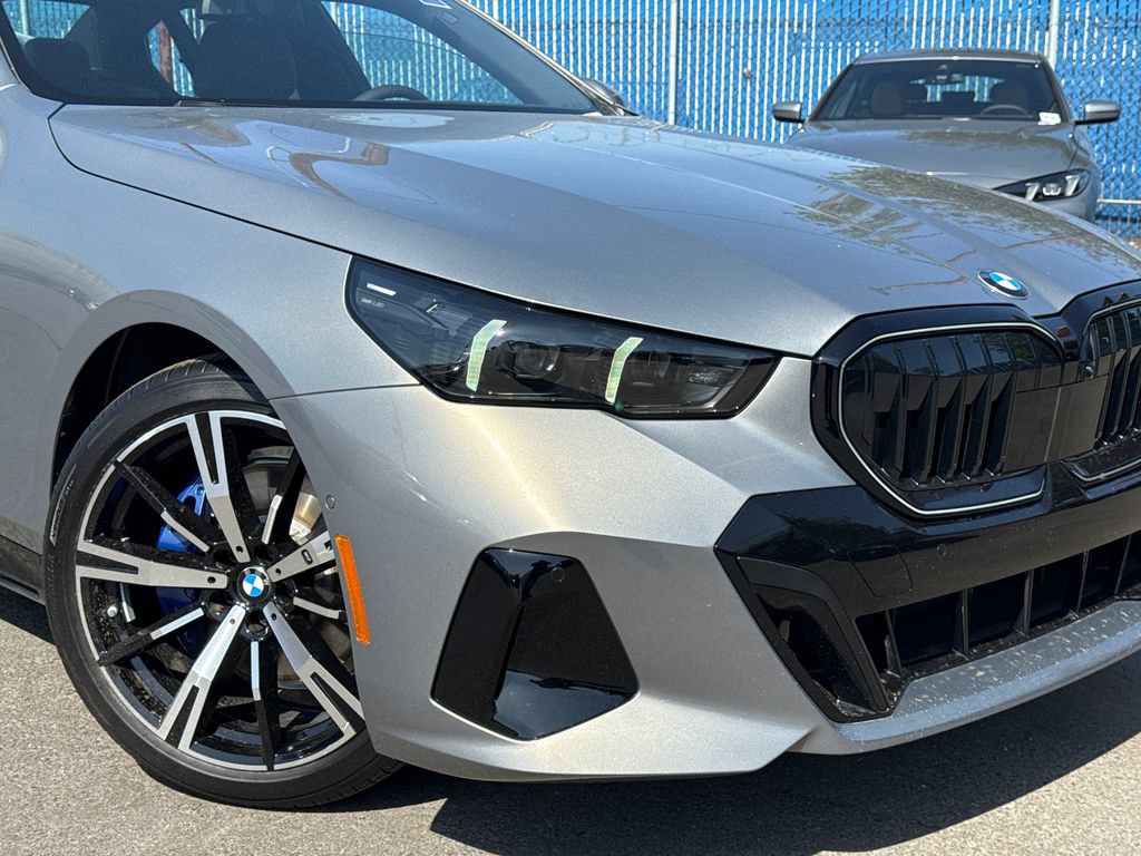 New 2026 BMW 530i xDrive w/ Executive Package AWD/4WD image 6