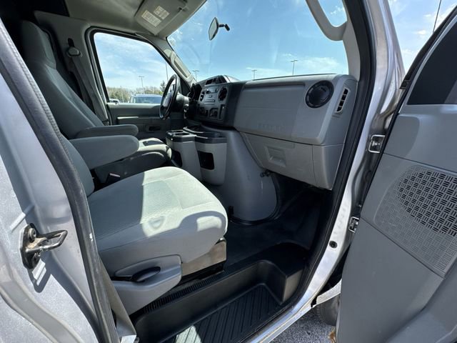 Used 2013 Ford E-250 and Econoline 250 w/ Commercial Cargo Van Pkg RWD image 23