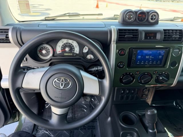 Used 2010 Toyota FJ Cruiser 4WD w/ Convenience Pkg image 14