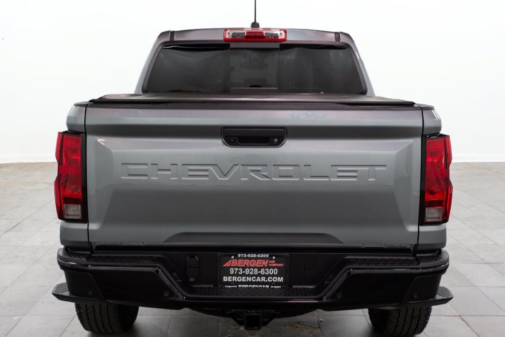 Used 2024 Chevrolet Colorado Trail Boss w/ Technology Package AWD/4WD image 11