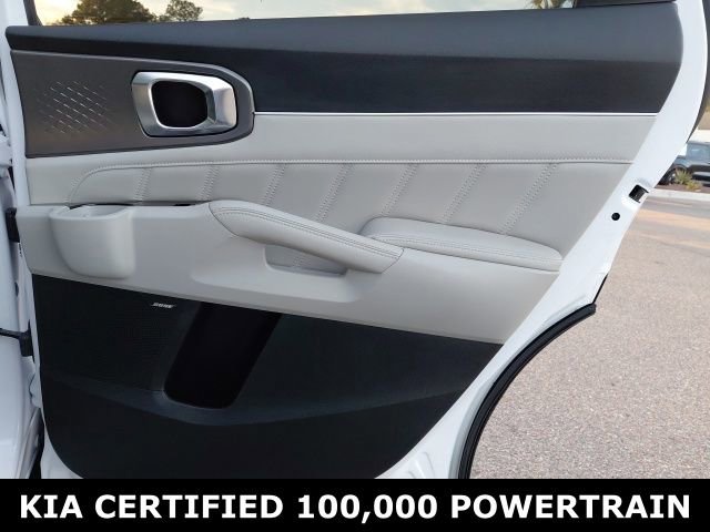 Certified 2021 Kia Sorento SX image 28