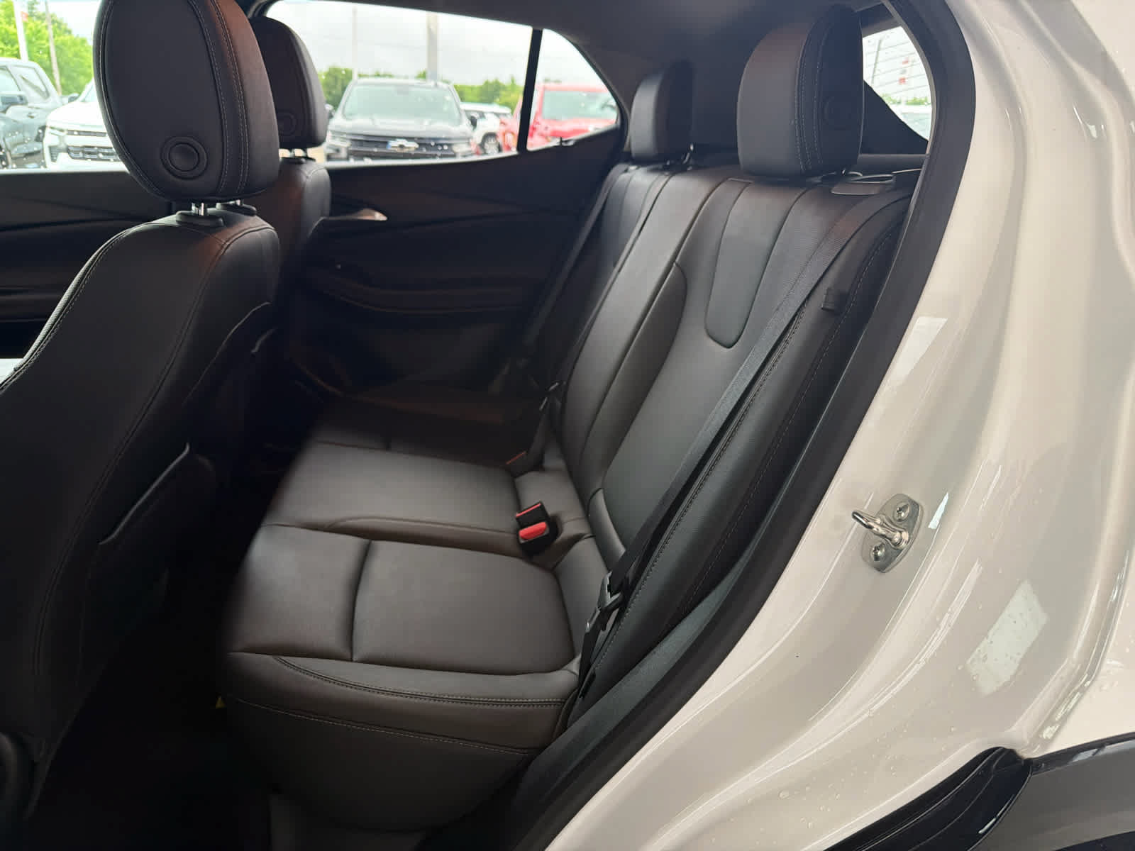 Used 2024 Buick Encore GX Sport Touring FWD image 25