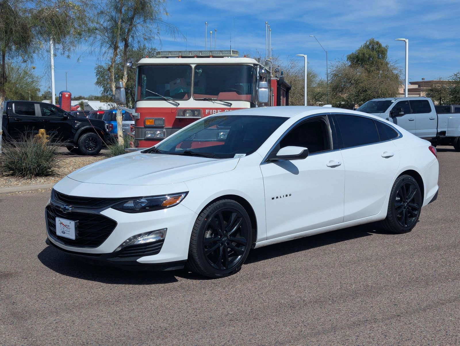 Used 2023 Chevrolet Malibu LT w/ Sport Edition image 30