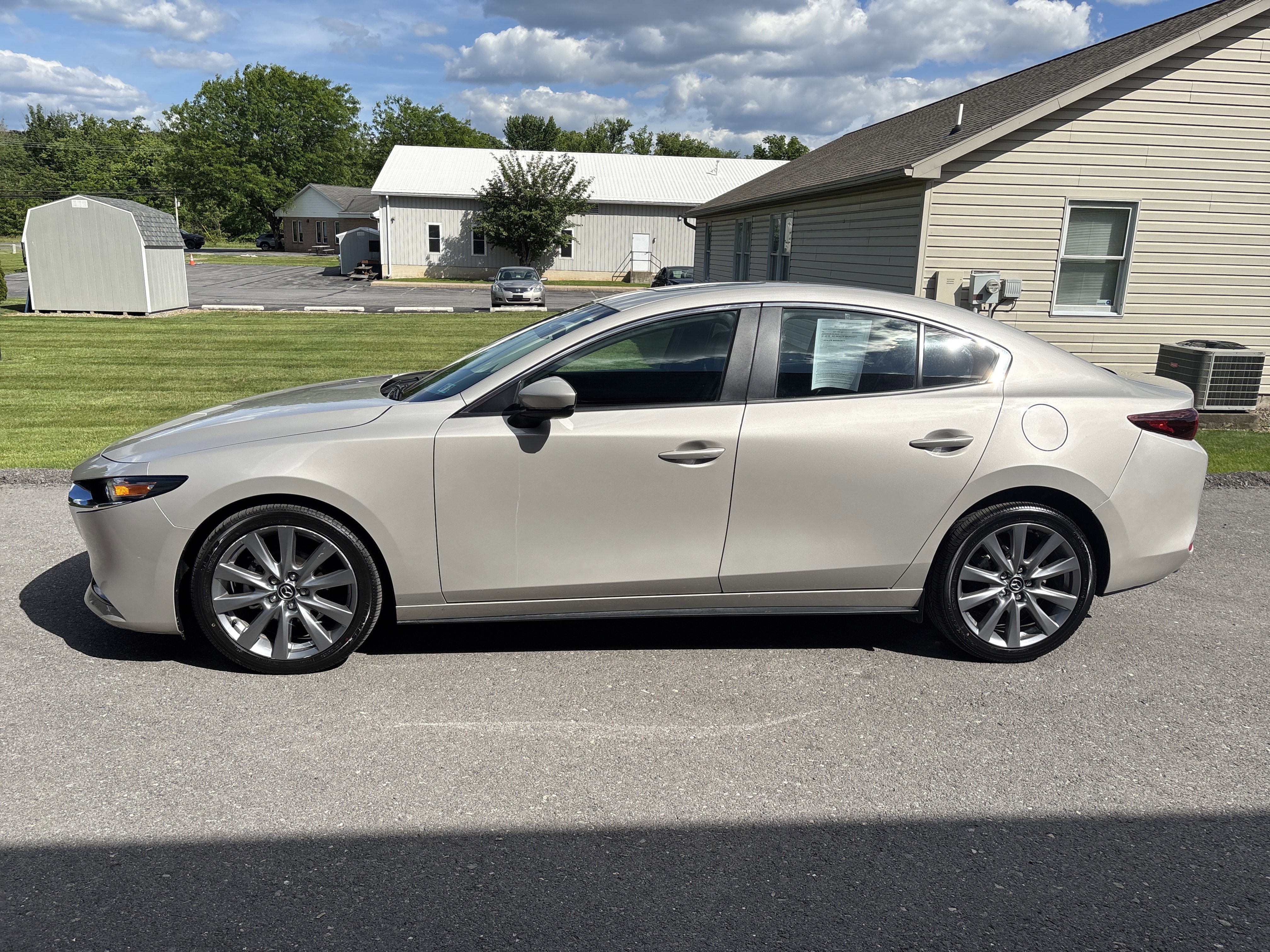 Used 2025 MAZDA MAZDA3 s FWD image 7