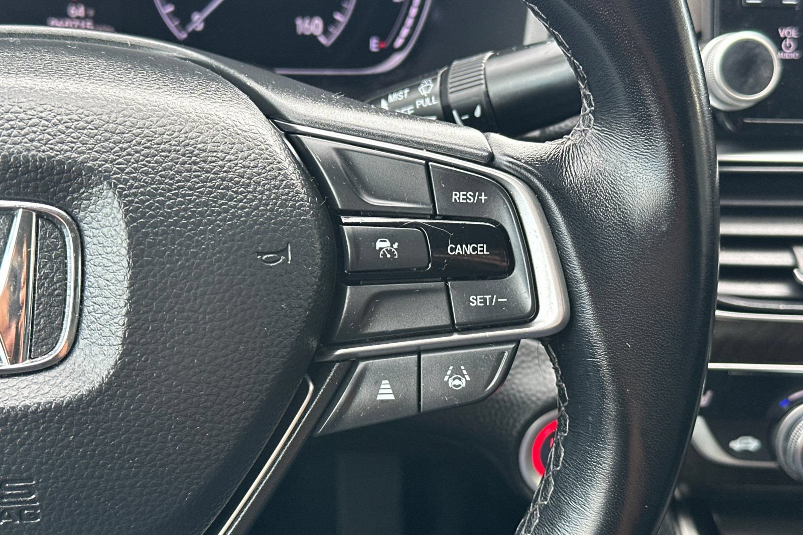 Used 2021 Honda Accord EX-L image 29