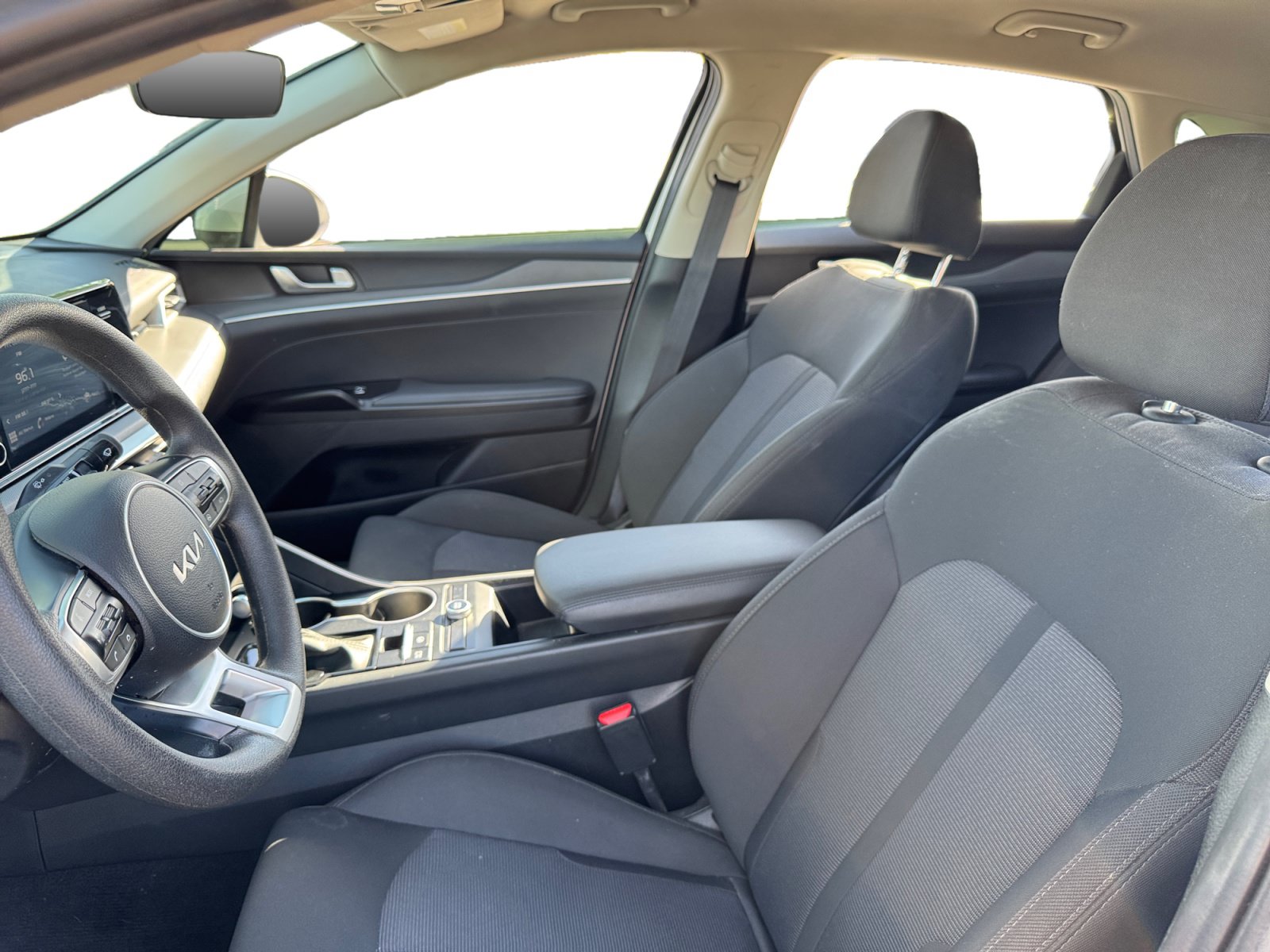 Used 2024 Kia K5 LXS FWD image 9