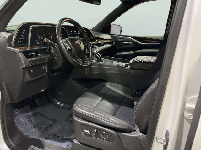 Used 2021 Cadillac Escalade Luxury image 45