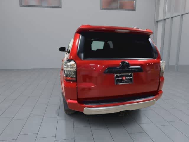 Certified 2022 Toyota 4Runner TRD Off-Road Premium w/ Moonroof Package AWD/4WD image 7