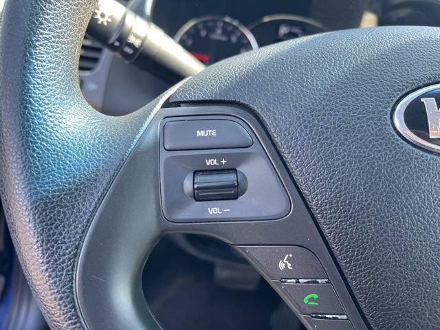 Used 2017 Kia Forte LX image 14