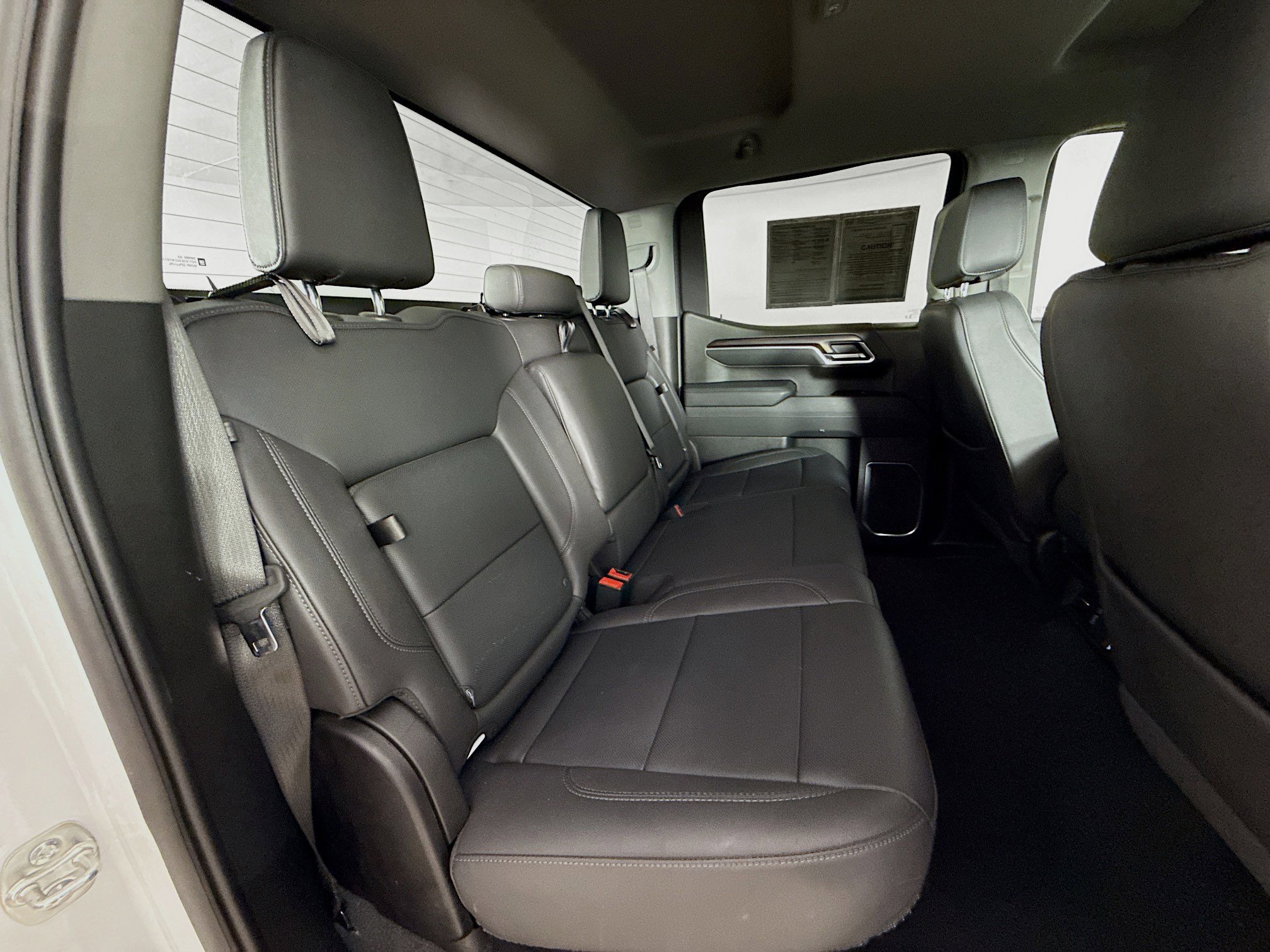 Used 2025 GMC Sierra 1500 SLT image 34