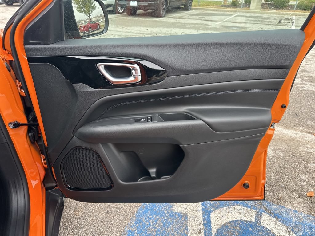 New 2026 Jeep Compass Latitude AWD/4WD image 52