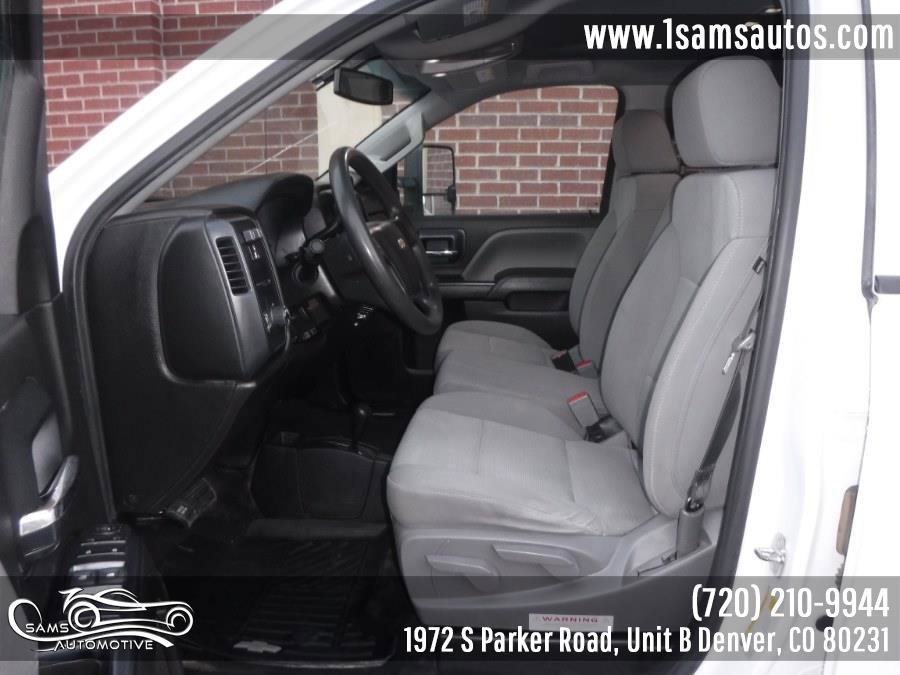 Used 2018 Chevrolet Silverado 1500 W/T w/ Trailering Package AWD/4WD image 11