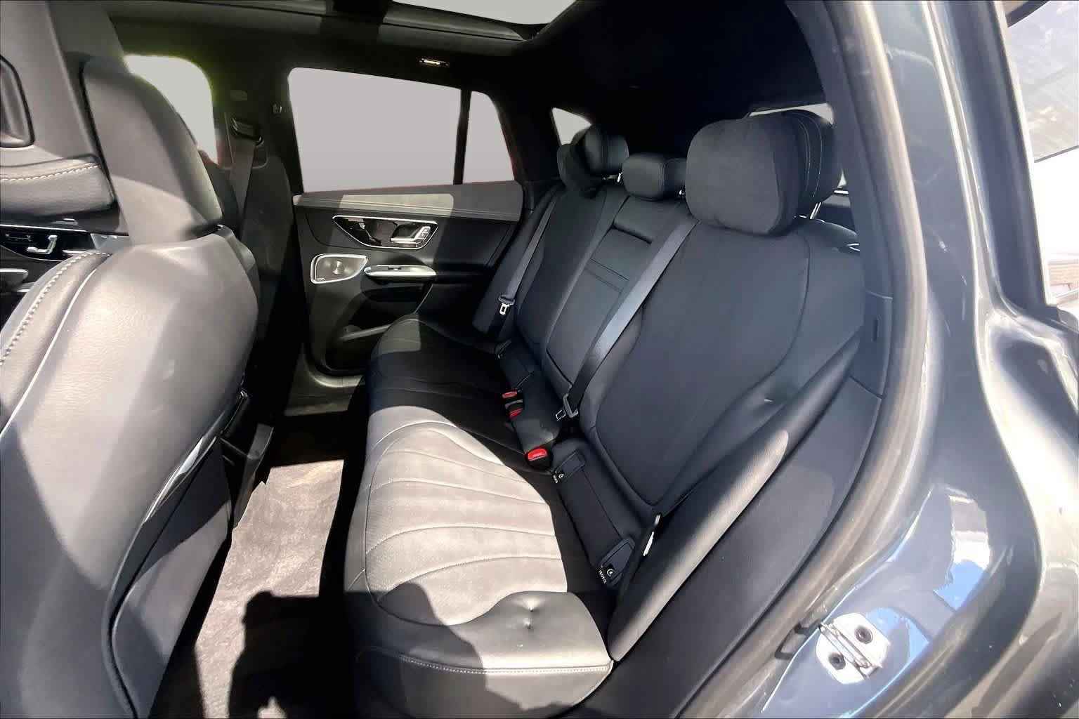 Certified 2025 Mercedes-Benz EQE 350+ 4MATIC SUV w/ Winter Package image 20