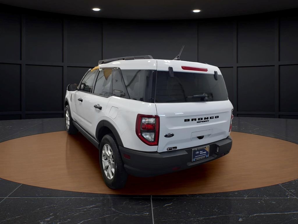 Certified 2022 Ford Bronco Sport AWD/4WD image 4