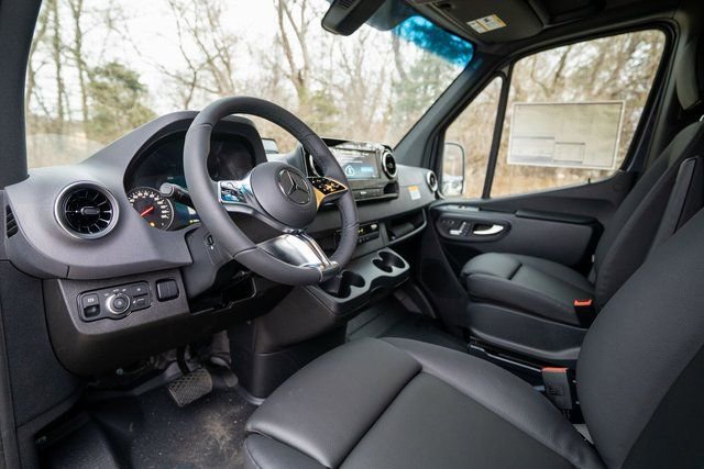 New 2026 Mercedes-Benz Sprinter 2500 image 4