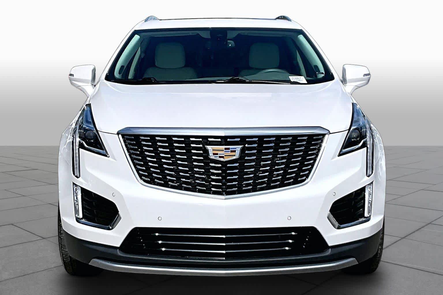 Used 2020 Cadillac XT5 Premium Luxury FWD image 4