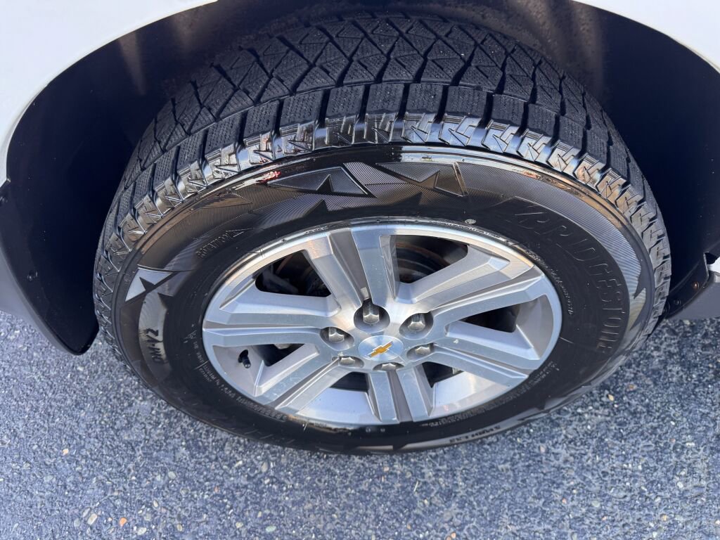 Used 2016 Chevrolet Traverse LT image 5