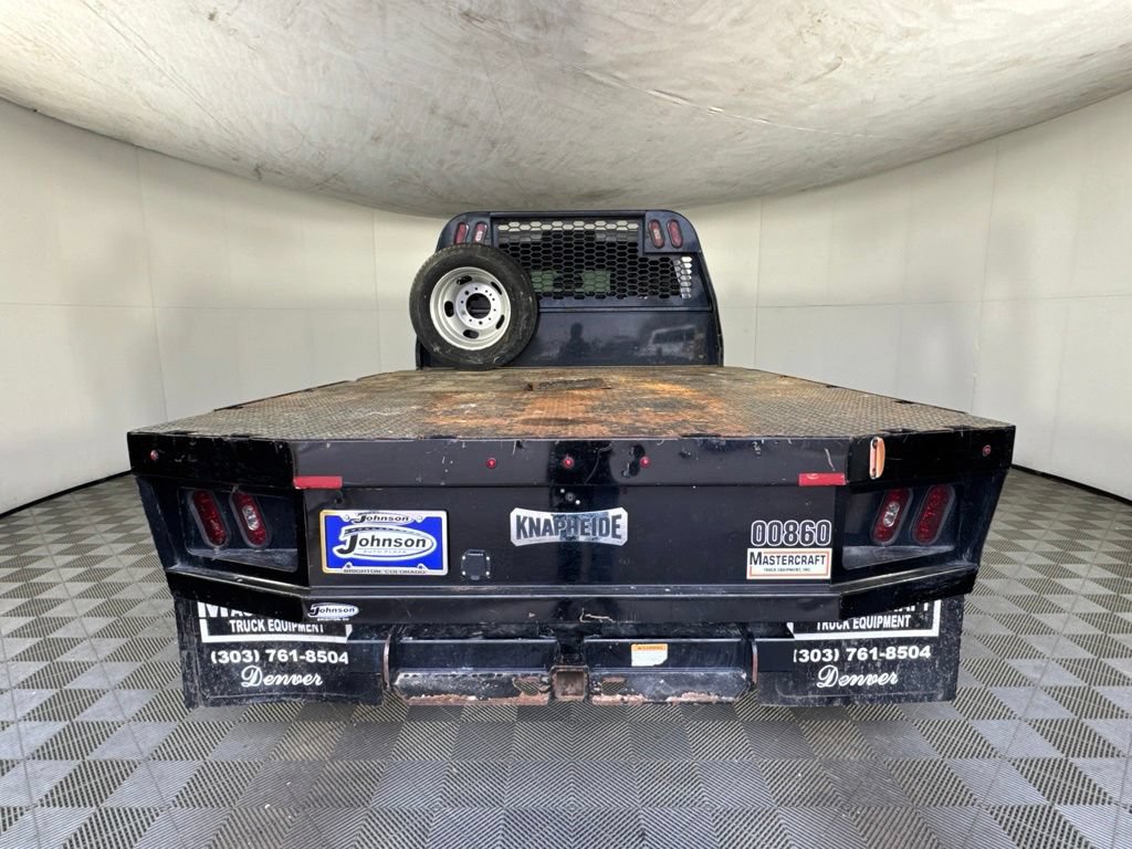 Used 2022 RAM 5500 Tradesman w/ Chrome Appearance Group AWD/4WD image 6