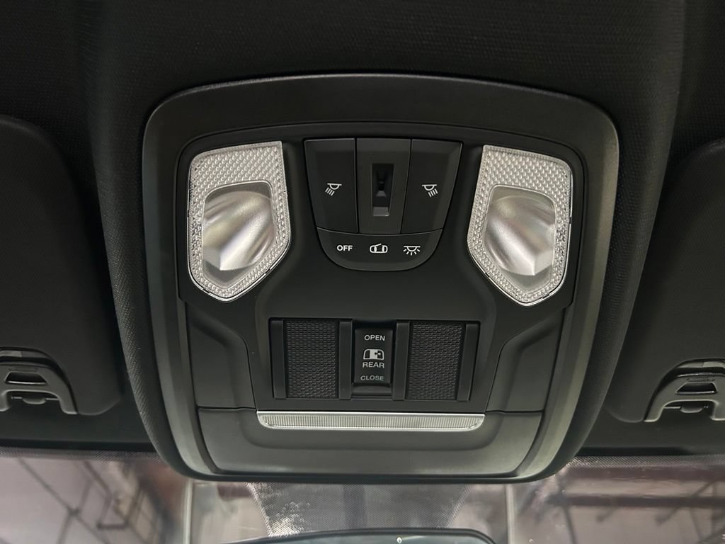 Used 2021 RAM 2500 Tradesman AWD/4WD image 30
