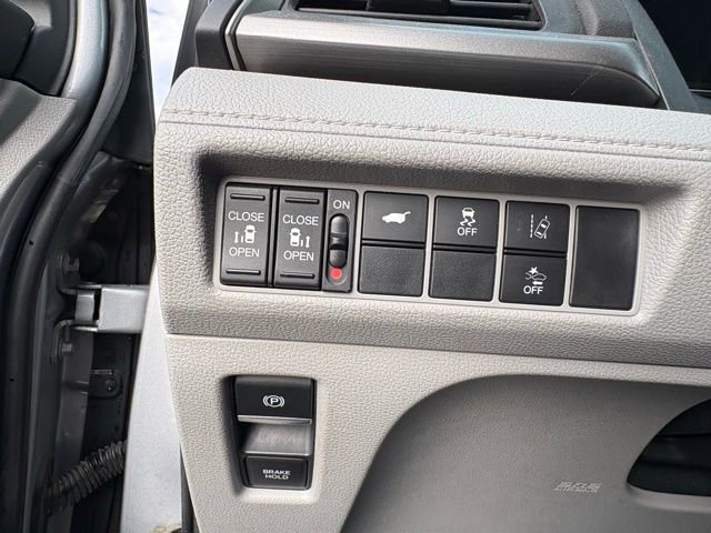 Used 2018 Honda Odyssey EX-L image 16