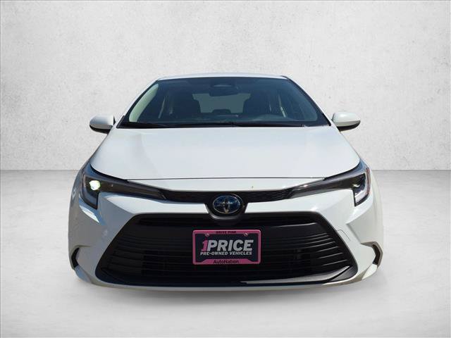 Certified 2024 Toyota Corolla LE AWD/4WD image 2