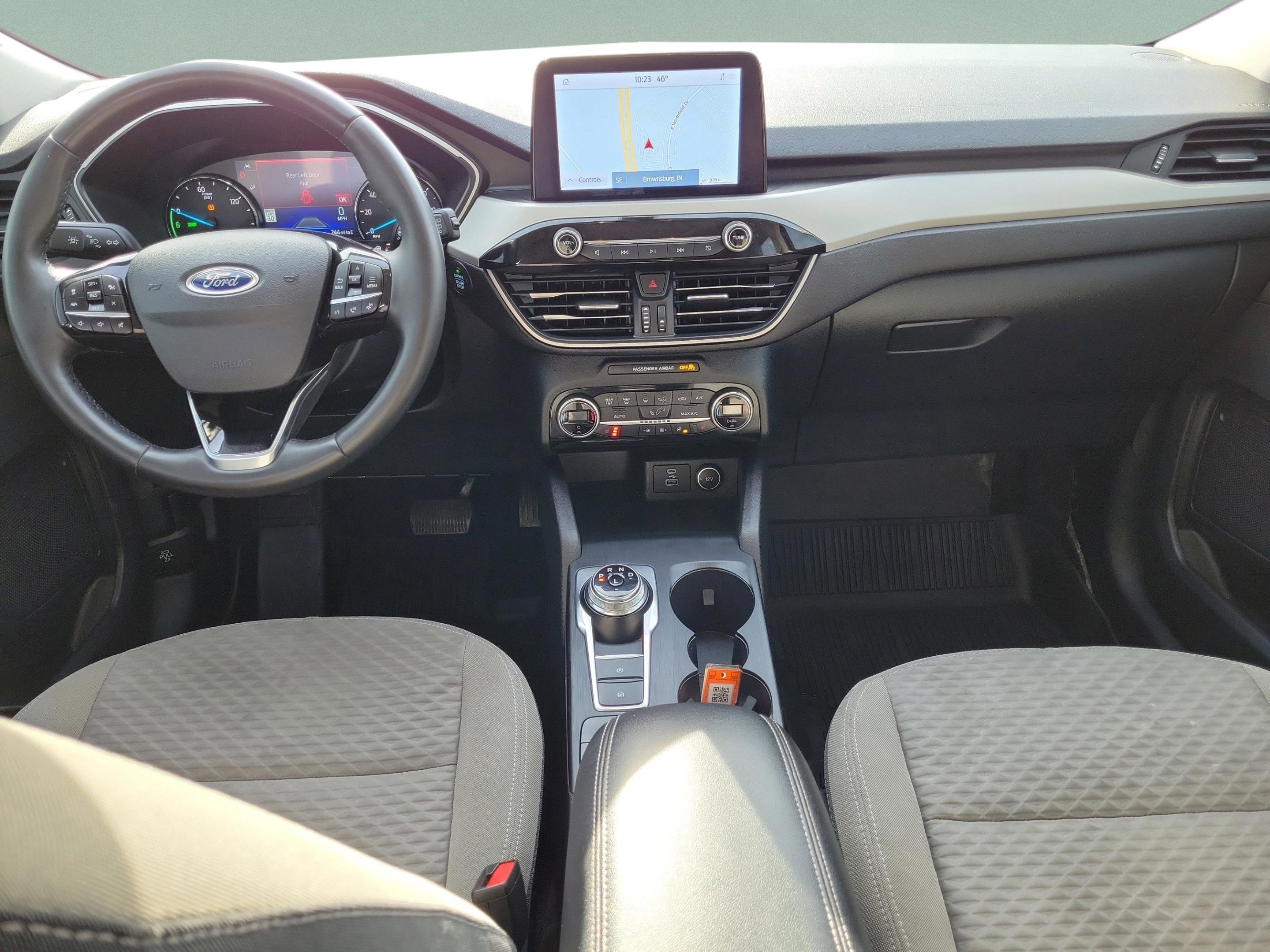 Certified 2021 Ford Escape SE w/ Convenience Package image 17