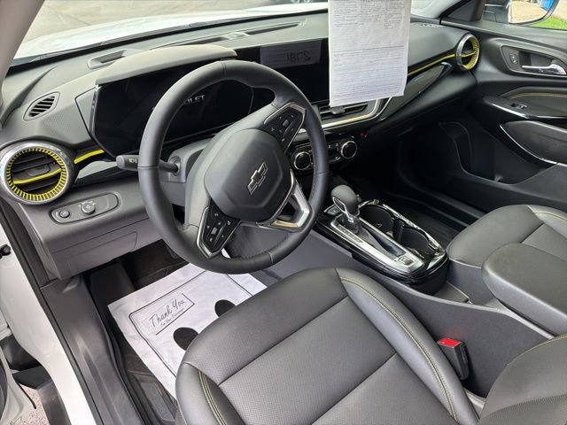 Used 2025 Chevrolet Trax ACTIV FWD image 15
