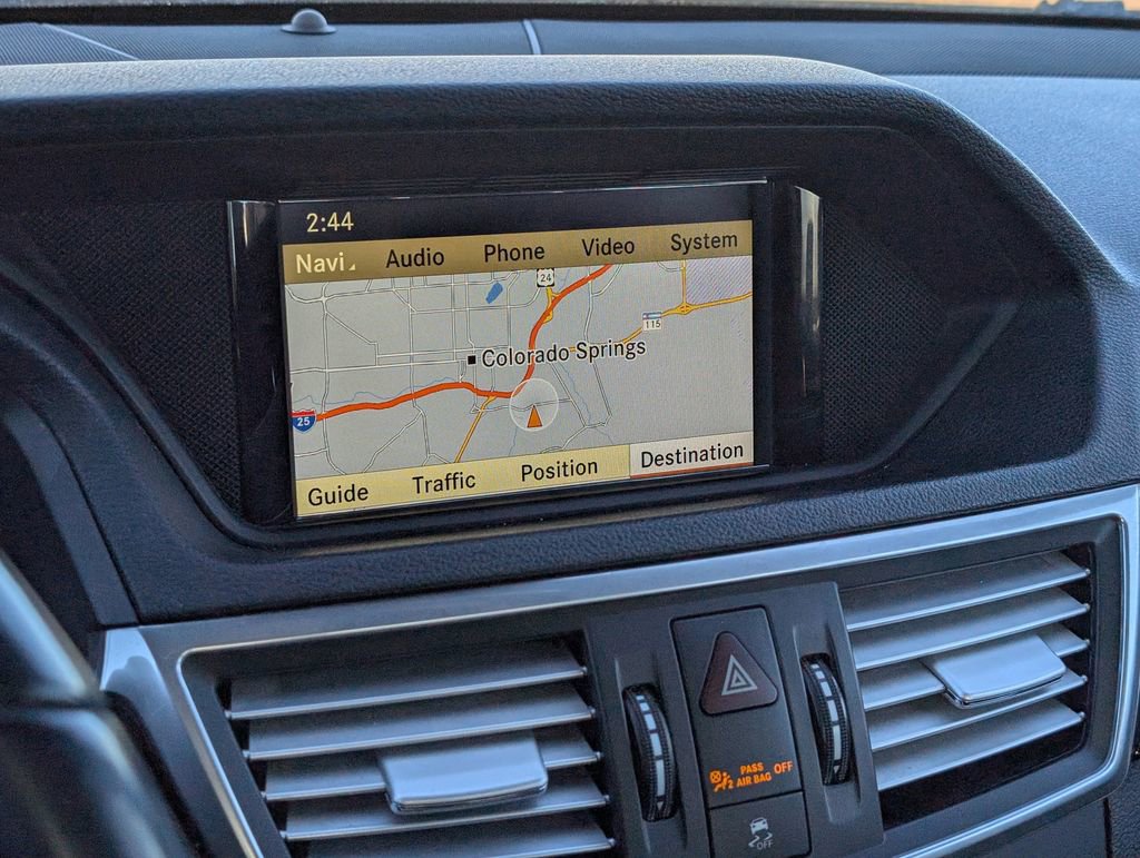 Used 2010 Mercedes-Benz E 350 Sedan image 12