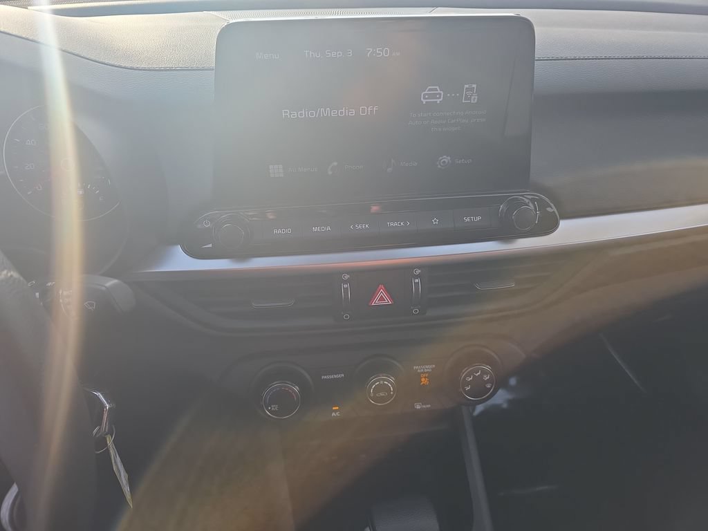 Used 2024 Kia Forte LXS FWD image 12