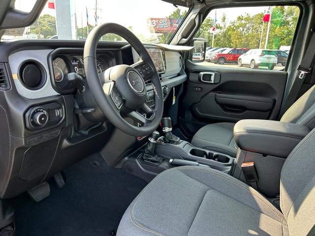New 2025 Jeep Wrangler Willys image 11