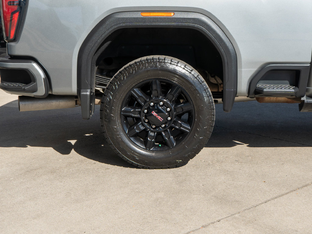 Used 2024 GMC Sierra 2500 AT4 w/ AT4 Premium Plus Package AWD/4WD image 38