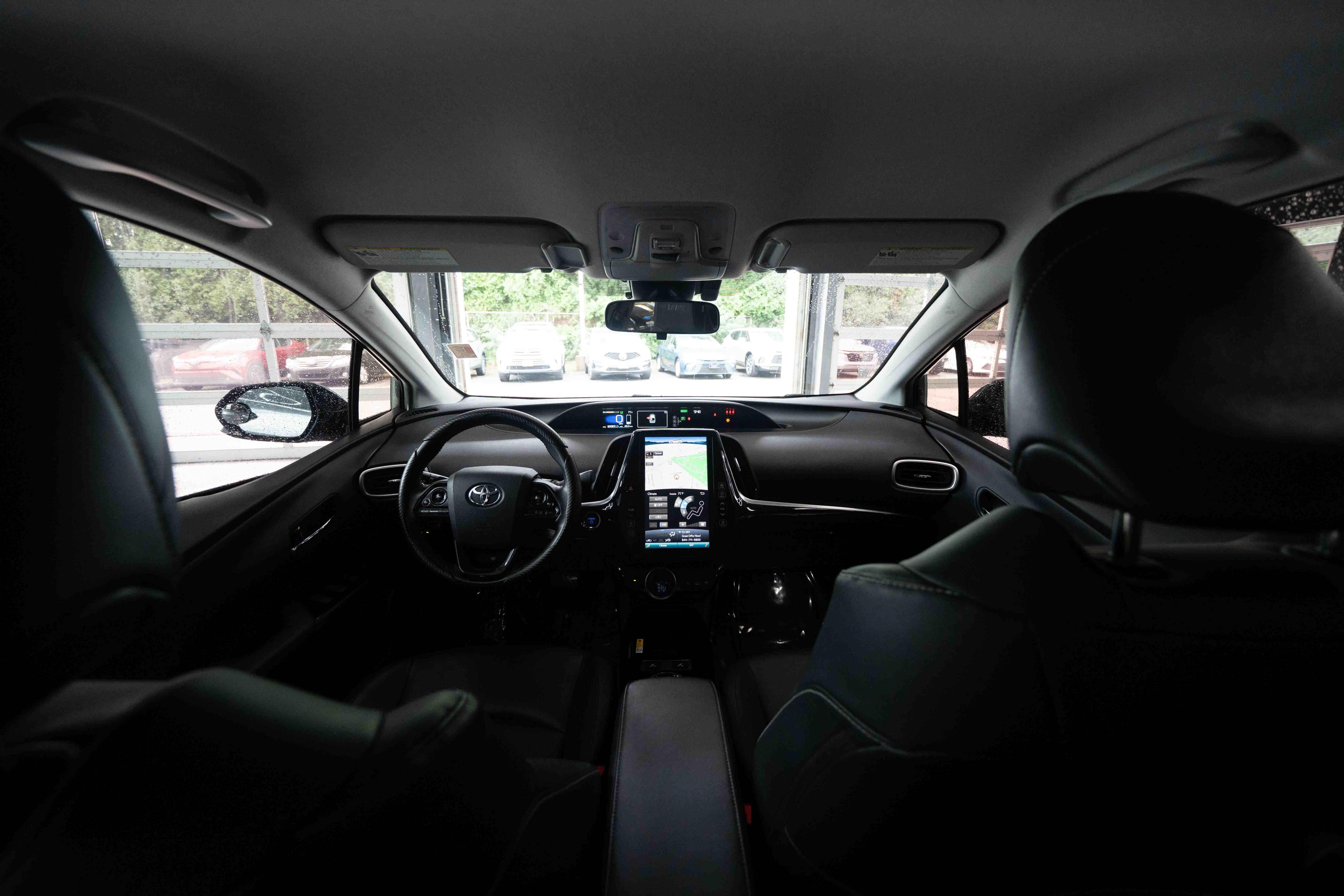 Used 2020 Toyota Prius Prime XLE FWD image 19