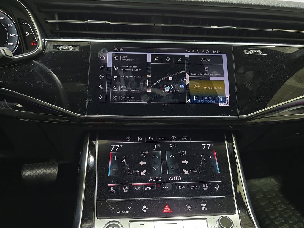 Used 2025 Audi Q7 3.0T Prestige w/ Prestige Package image 23