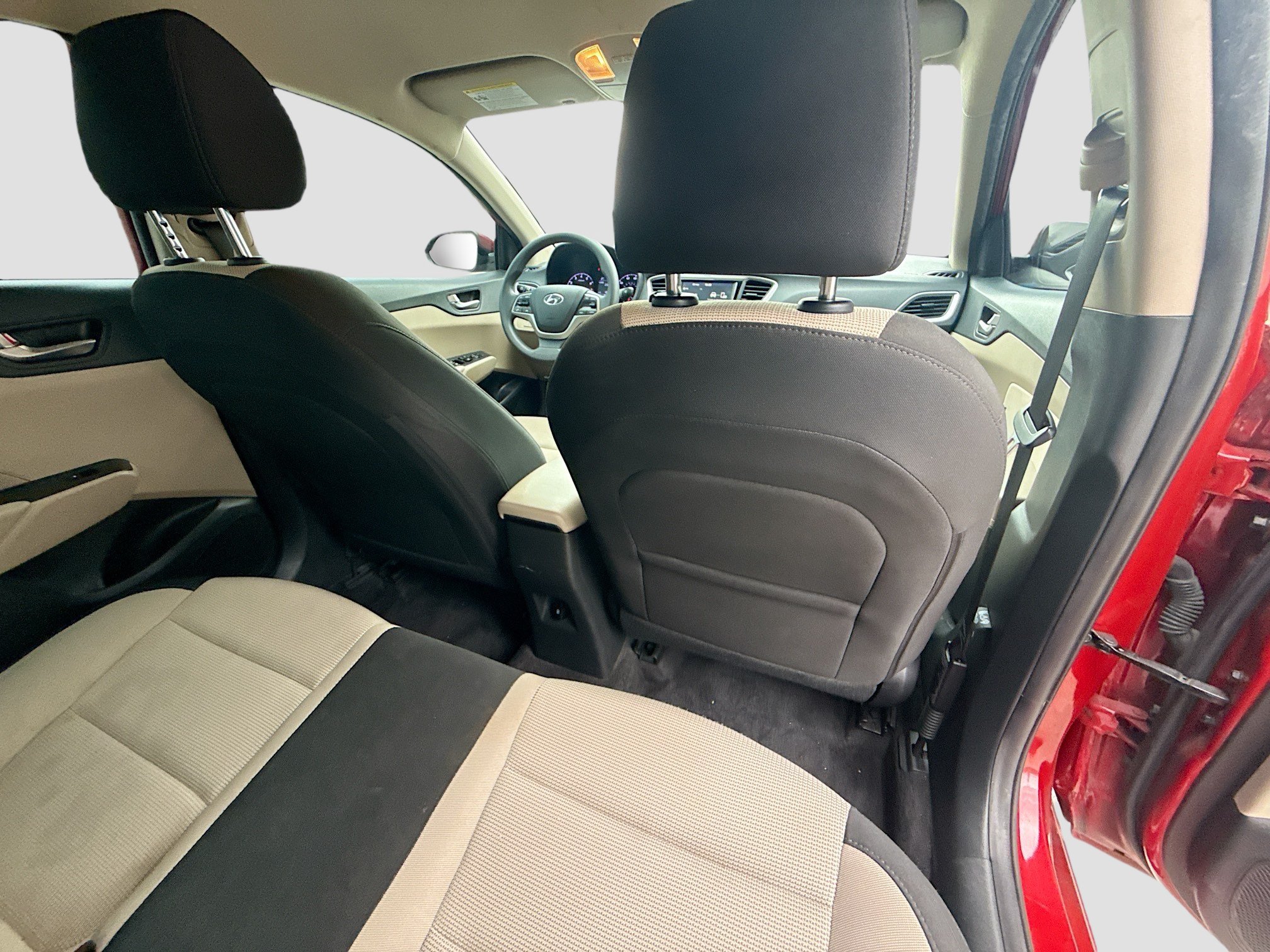 Used 2022 Hyundai Accent SEL FWD image 24