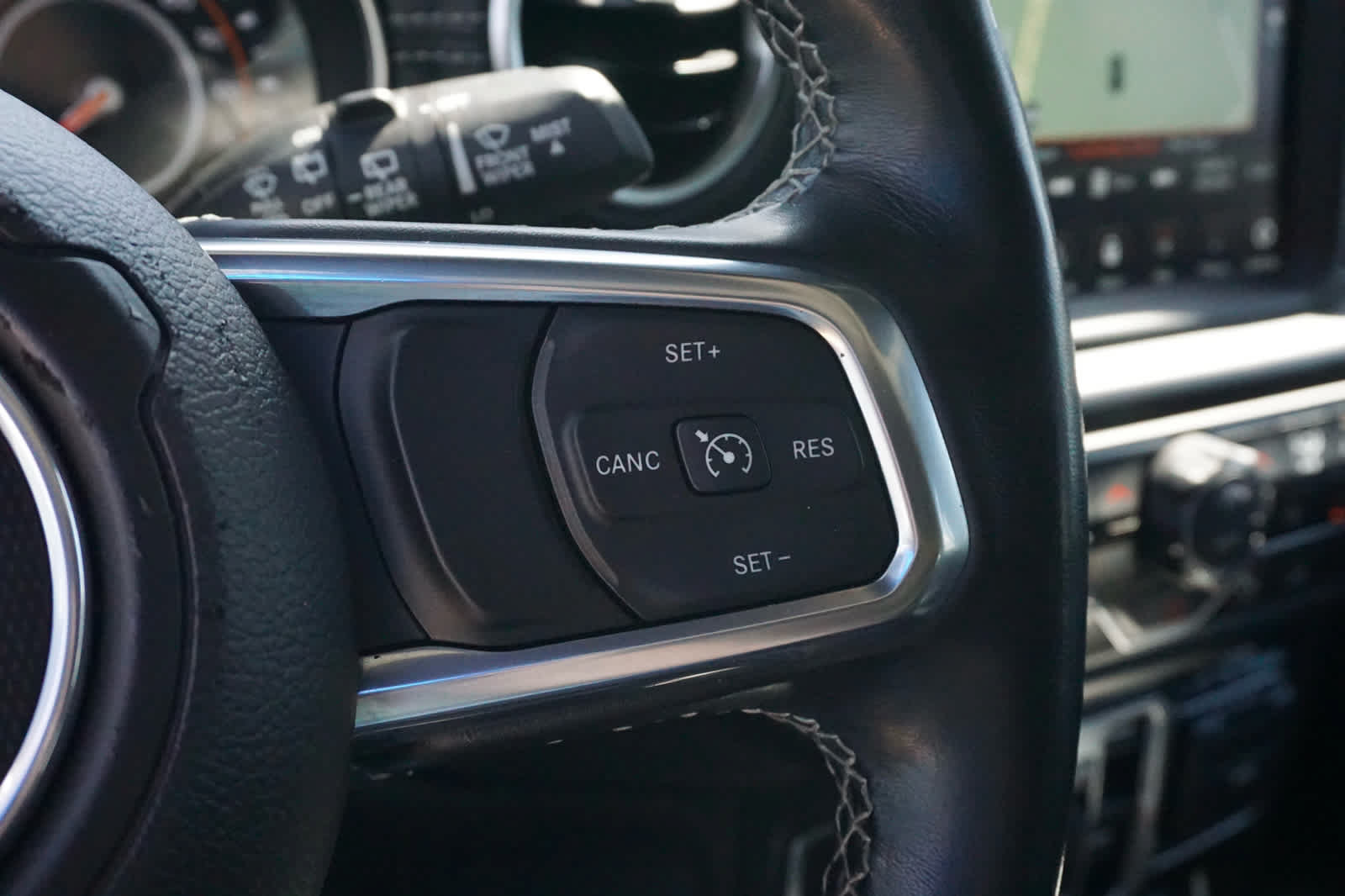 Used 2021 Jeep Wrangler Unlimited Sahara AWD/4WD image 21