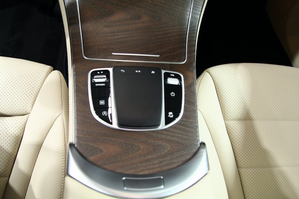 Used 2020 Mercedes-Benz GLC 300 4MATIC image 21