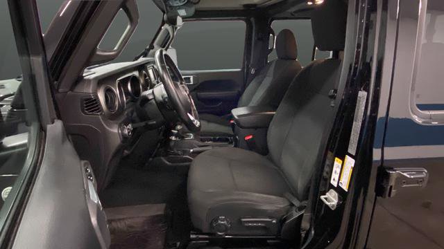 Used 2020 Jeep Gladiator Sport w/ Quick Order Package 24S AWD/4WD image 9