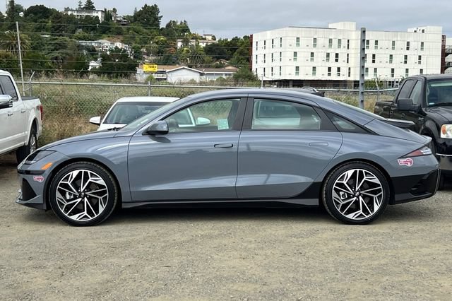 Certified 2024 Hyundai Ioniq 6 Limited RWD image 9