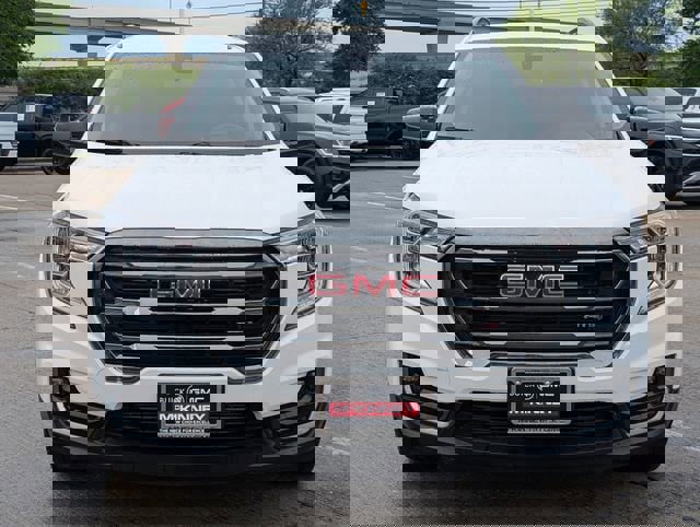 Certified 2024 GMC Terrain AT4 w/ Infotainment Package II image 6