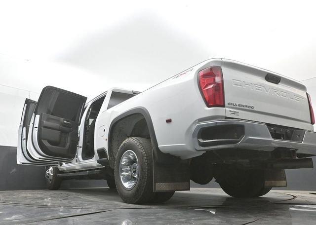 Used 2023 Chevrolet Silverado 3500 LT image 50