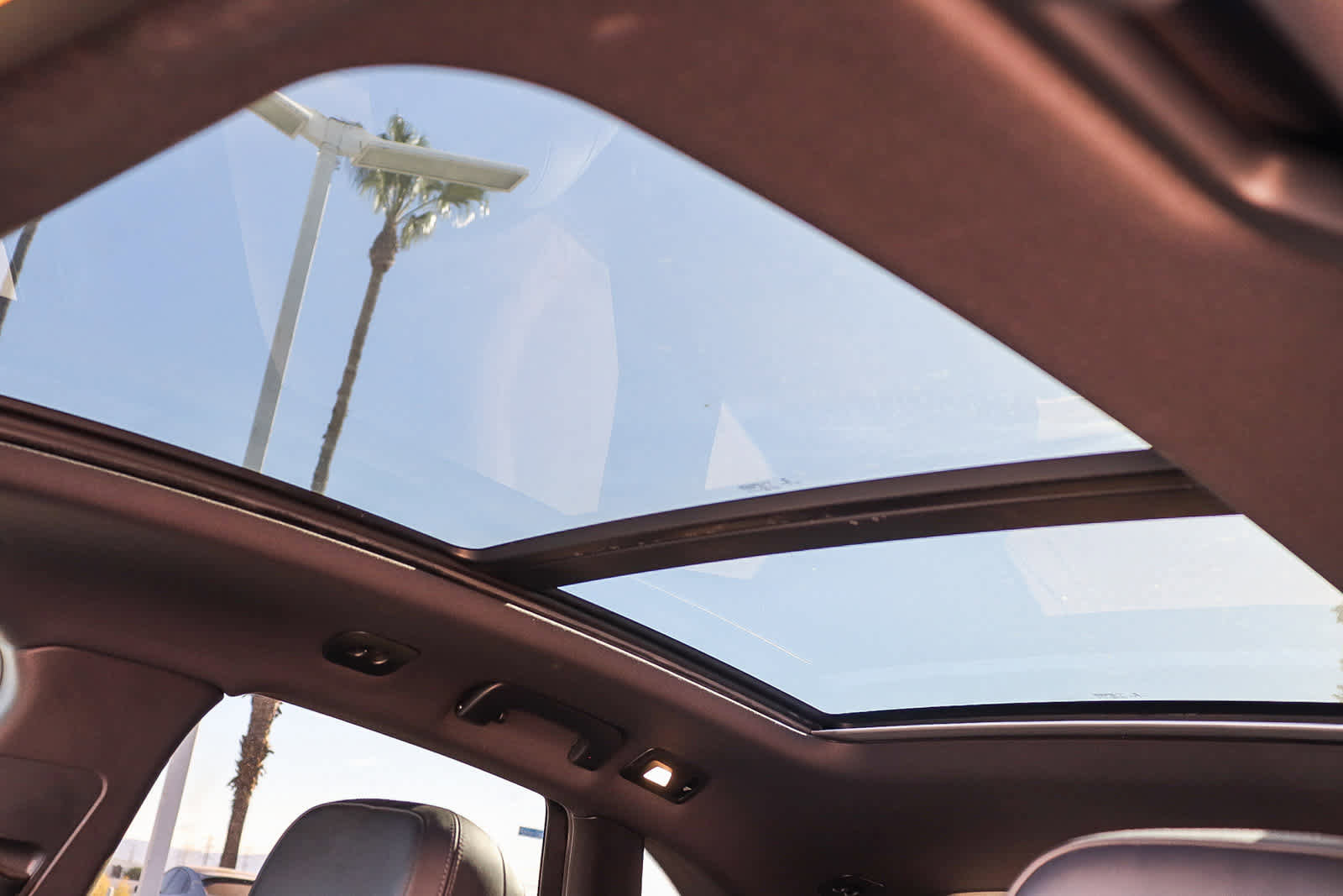 Used 2017 Porsche Macan image 27