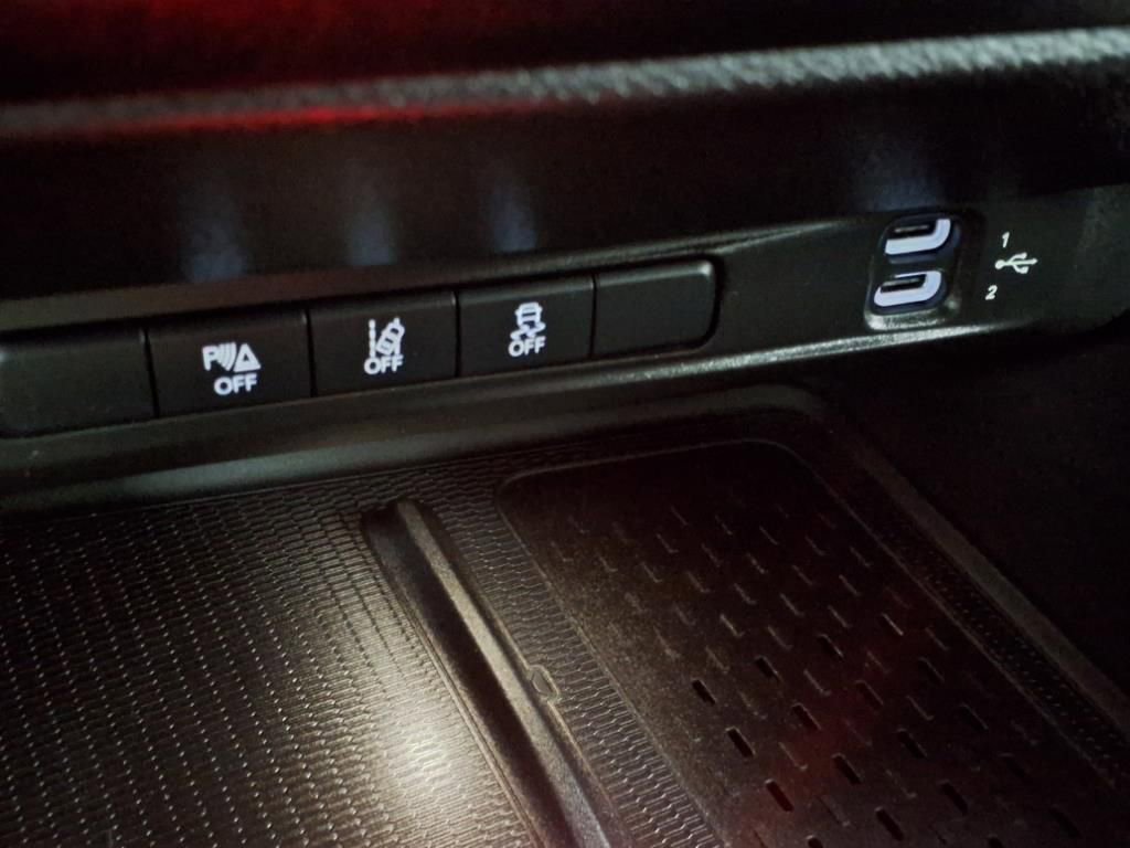 New 2024 Dodge Charger R/T w/ Plus Group image 15