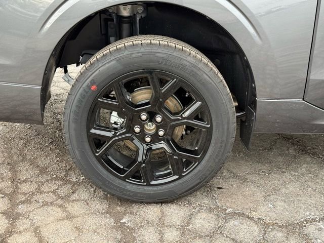 New 2026 Ford Maverick Lobo image 11