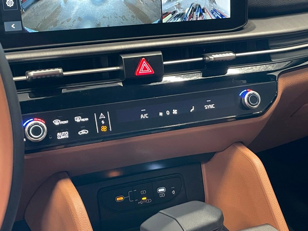 New 2026 Kia Sportage X-Line w/ X-Line Technology Package image 16