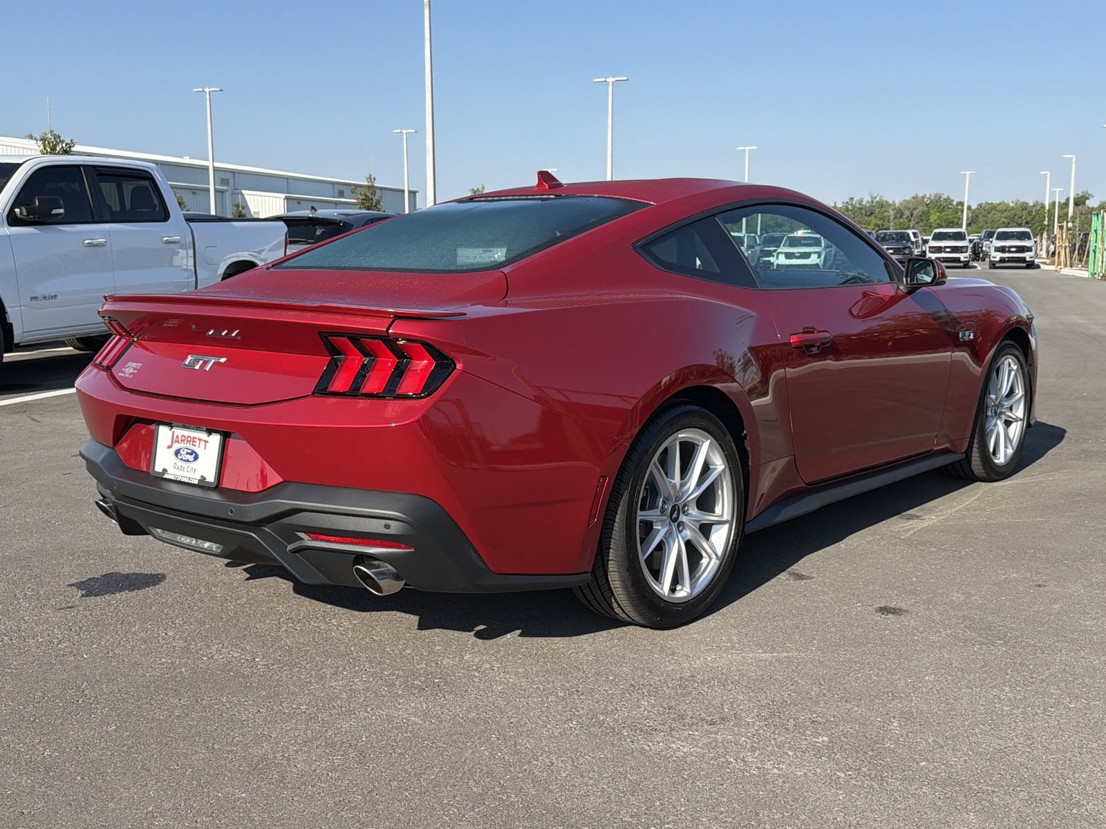 Used 2024 Ford Mustang GT Premium RWD image 3