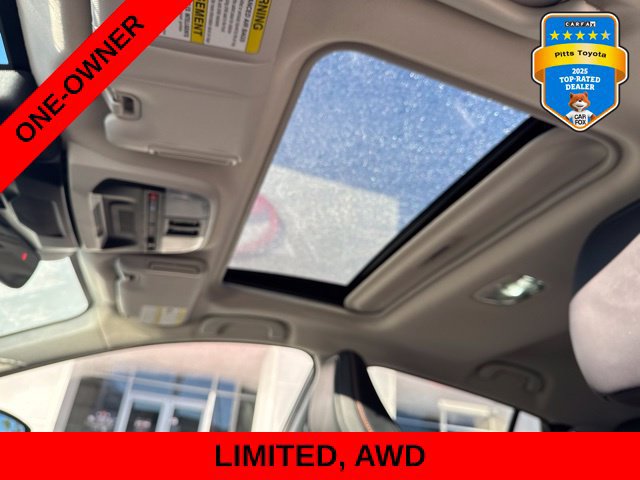 Used 2024 Subaru Crosstrek 2.5i Limited w/ Crosstrek Mirror Package AWD/4WD image 11