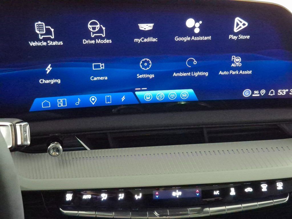 New 2026 Cadillac Optiq Luxury 1 w/ LPO, Floor Liner Package RWD image 19