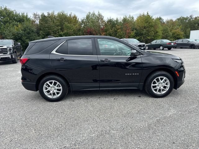 Used 2024 Chevrolet Equinox LT AWD/4WD image 7