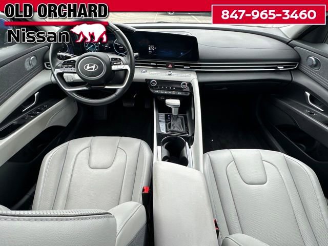 Used 2024 Hyundai Elantra Limited FWD image 18