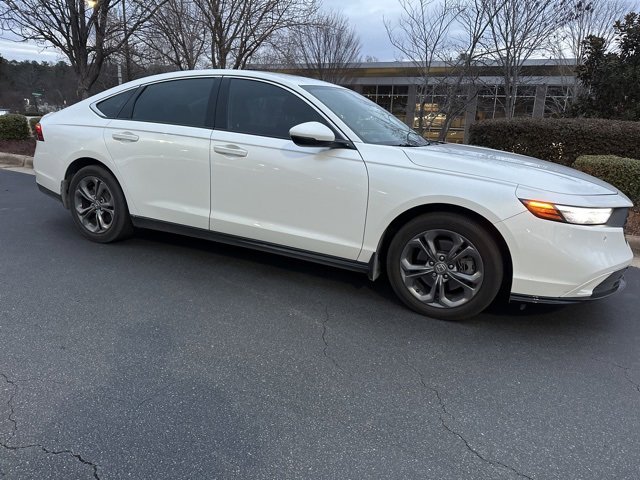 Certified 2024 Honda Accord EX-L image 2